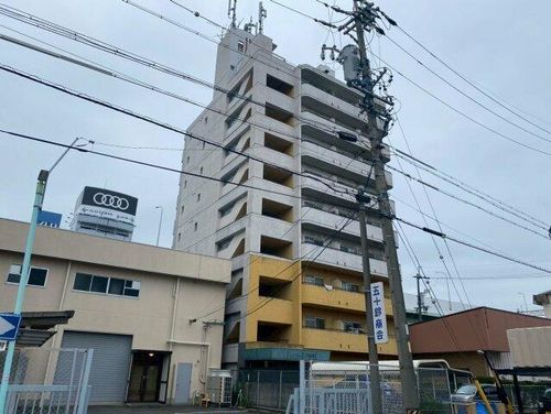 エクセレンス鳩岡805の外観