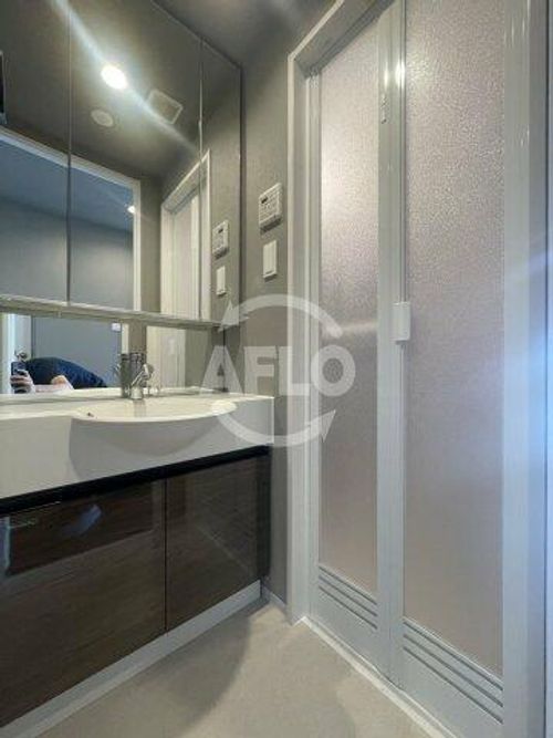 ファーストフィオーレ大阪ウエストウェルビングの内装