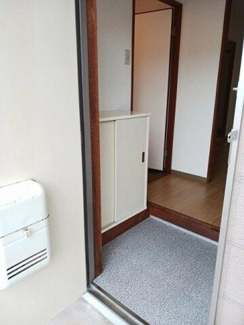 グリーンハイツⅠの玄関