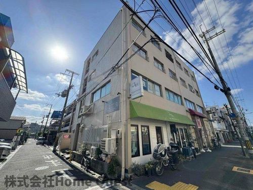 HY宝持マンションの外観