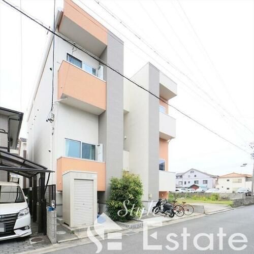 Vita鳴浜102の外観