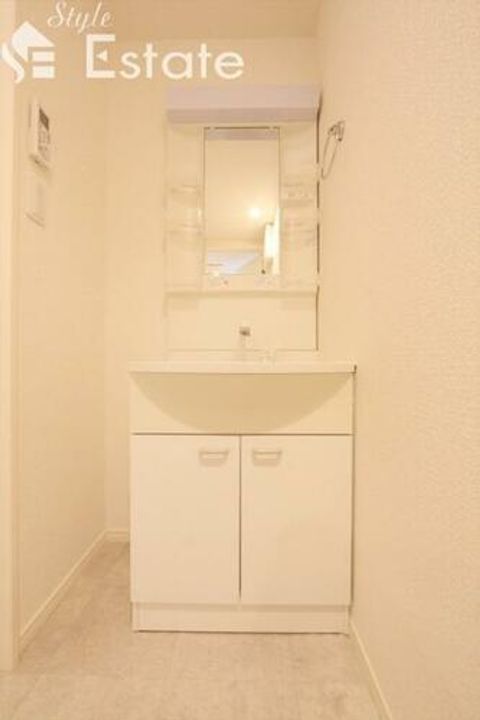 Vita鳴浜102の内装