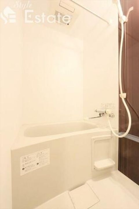 Vita鳴浜102の風呂