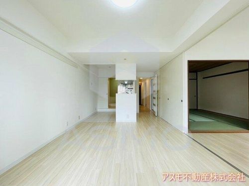 大阪府大阪市西区南堀江4丁目(マンション)の賃貸物件の居間