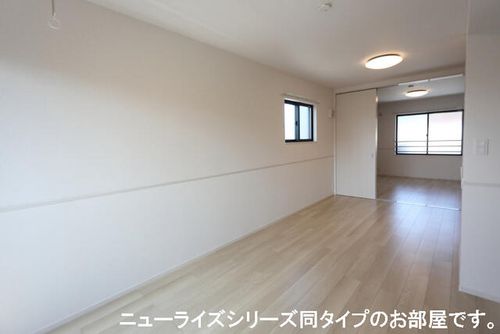 プランタンコートⅥの居間