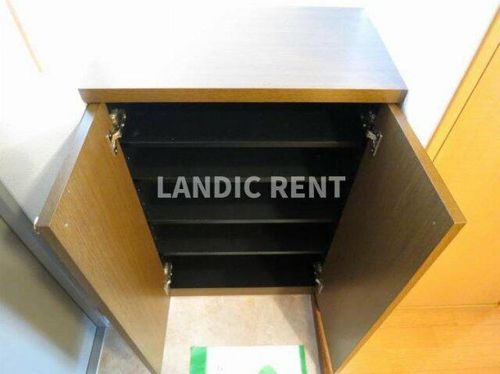 アドラブール干隈の内装