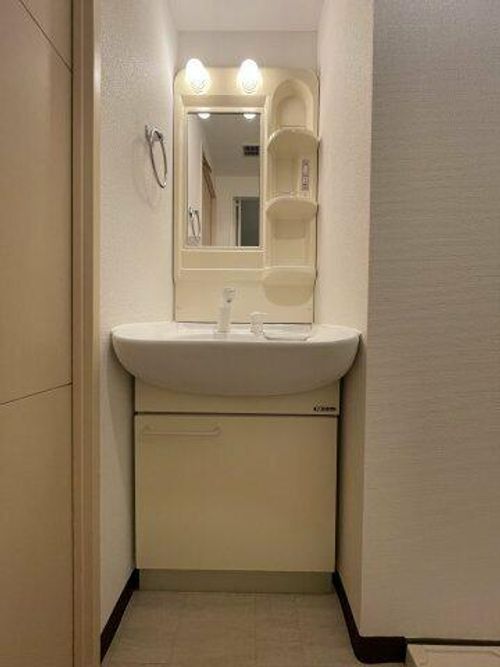 キャピトル大手通の内装