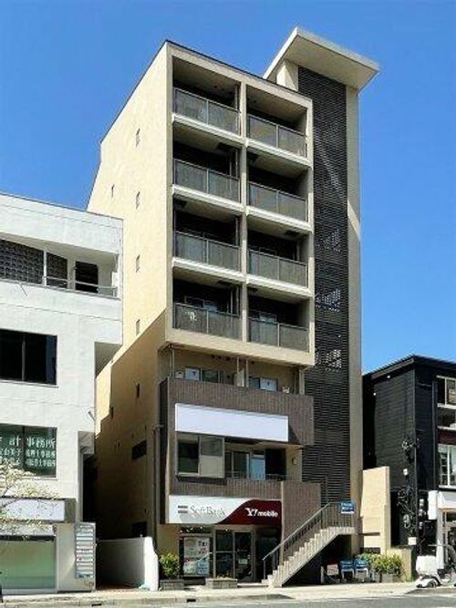岡本香梅館の外観