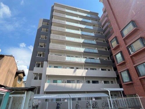 福岡県久留米市本町(マンション)の賃貸物件の玄関