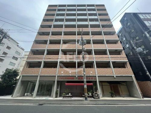 フローライト南森町の外観