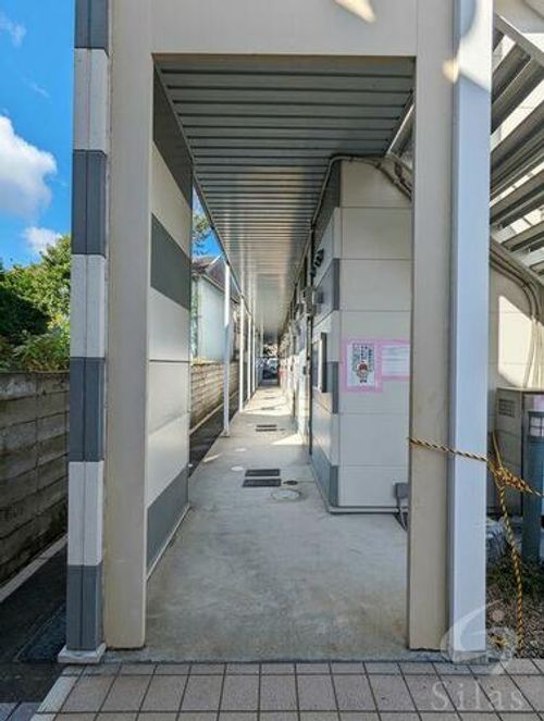 レオパレス豊の玄関