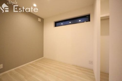 Laurel 大同町の内装