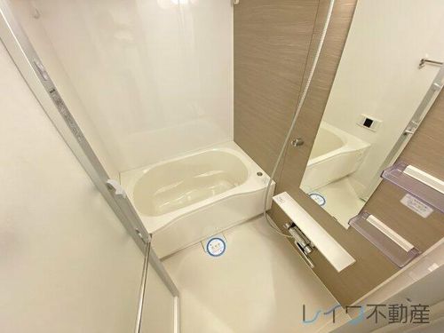 コンフォリア北堀江一丁目の風呂