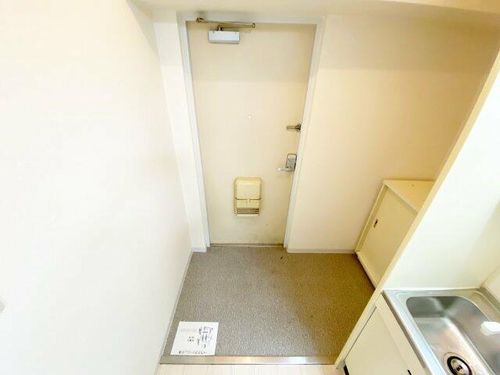 ライオンズマンション日本橋の玄関