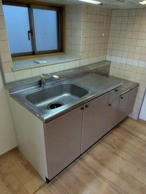 サンデンハイツ若葉通のキッチン