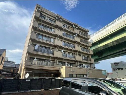 サンシティ庄内の外観