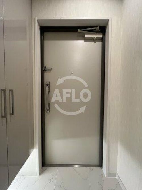 ミッドコート東三国の玄関