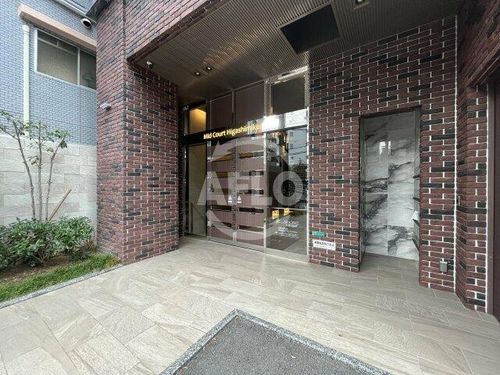 ミッドコート東三国の玄関