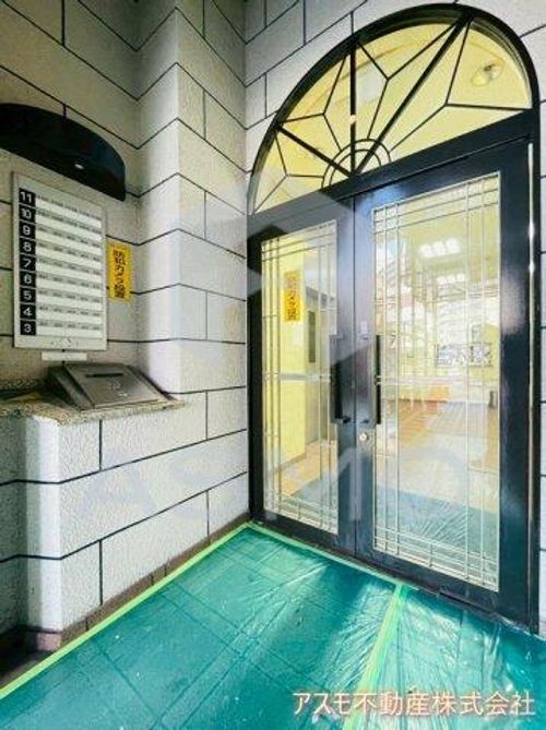 大阪府大阪市城東区蒲生1丁目(マンション)の賃貸物件の玄関
