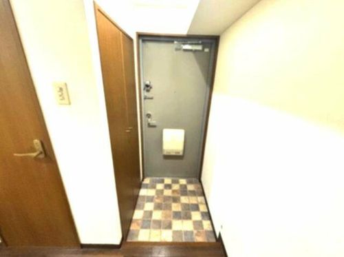 アイビスパークの玄関