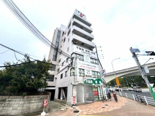 アイビスパークの外観