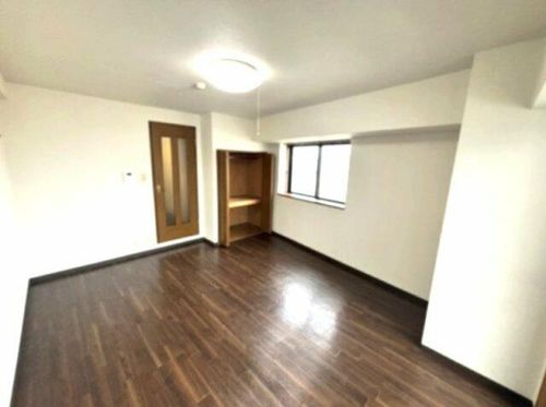 アイビスパークの居間