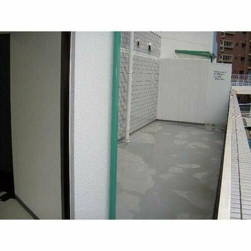 天神エクセル12の内装