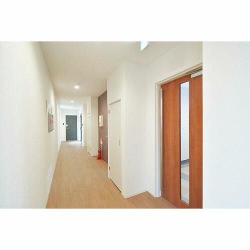 S-MOVE緑橋Ⅱ0106の居間