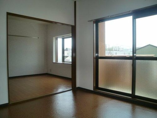 豊西マンションⅡ302の居間