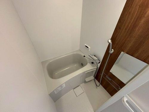 メゾンDENPOの風呂