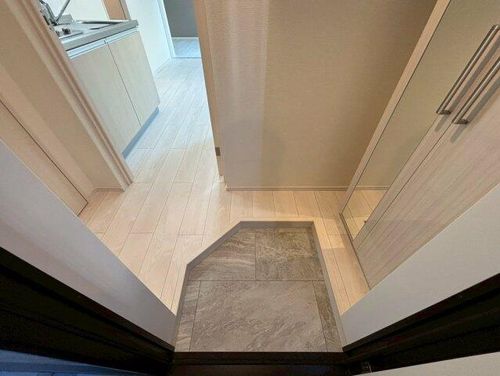 メゾンDENPOの玄関