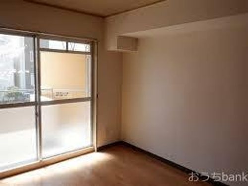 スペースイン金山の居間