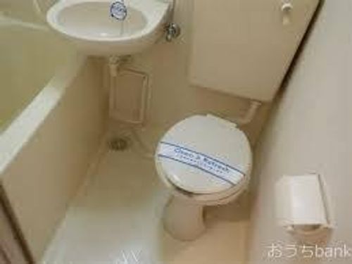 スペースイン金山の内装