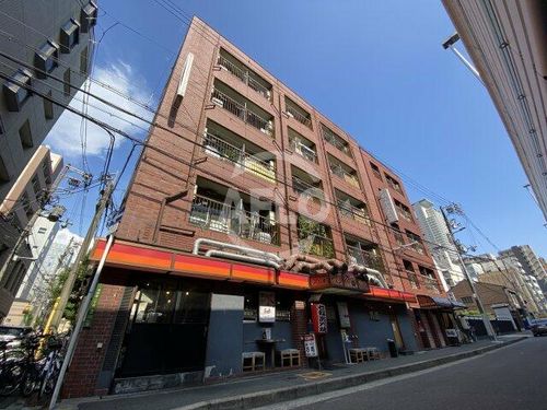 南森町ロイヤルハイツの外観