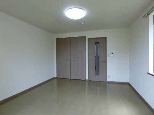 福岡県福岡市博多区那珂2丁目(アパート)の賃貸物件の玄関