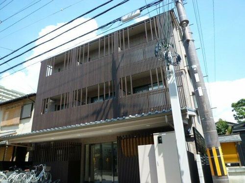 雅長岡京303の外観