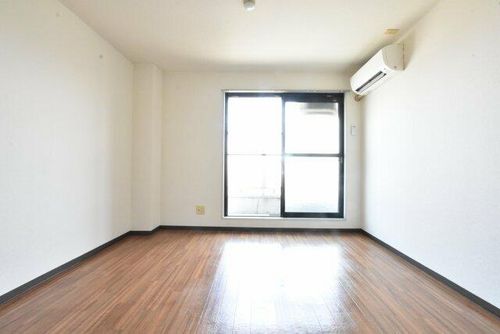 大阪府大阪狭山市池尻中1丁目(マンション)の賃貸物件の居間