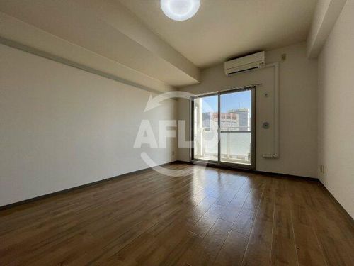 M’s courtの居間