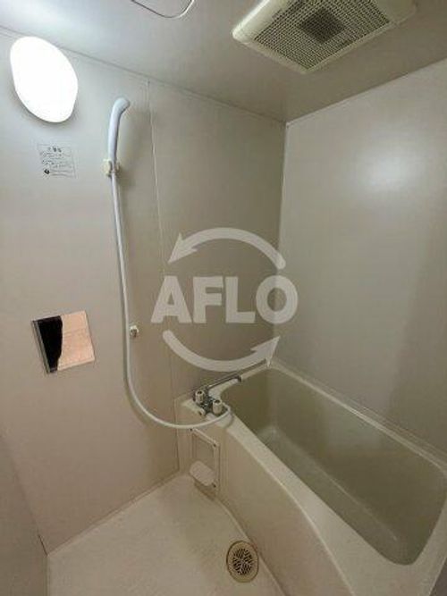 M’s courtの風呂