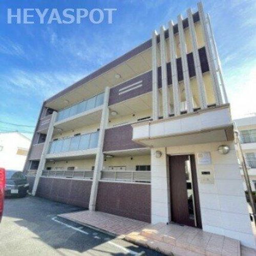 ジャン リュミエールの外観