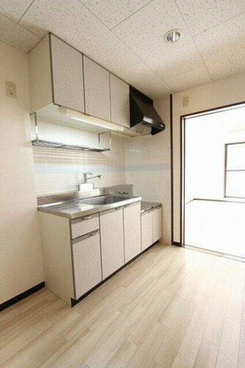 メルヴェーユ小幡Iのキッチン