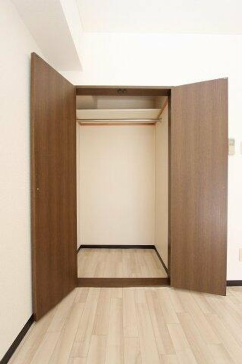 メルヴェーユ小幡Iの内装