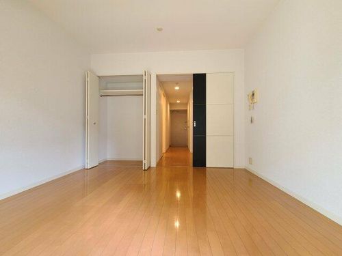 ジャスティス駅東1002の内装