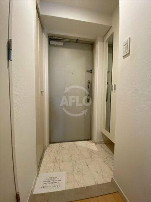 グレンパーク内本町の玄関