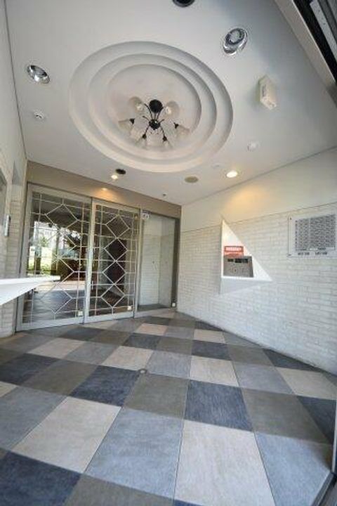 インベスト神戸エアフロントの玄関