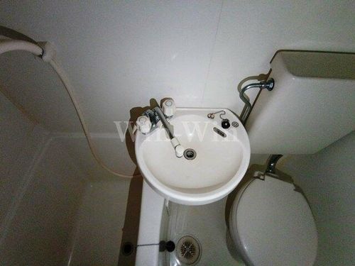 セントラルヒルズ B208の内装