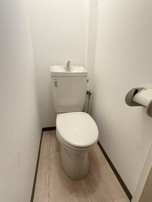 西村ビルの内装