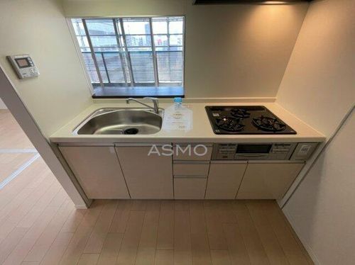 グランルージュ谷町六丁目のキッチン