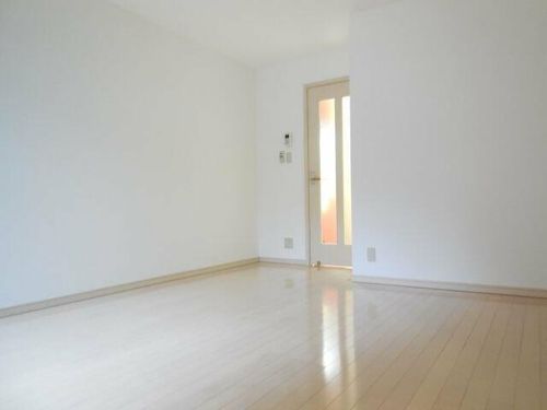 リブレア東比恵A棟の居間