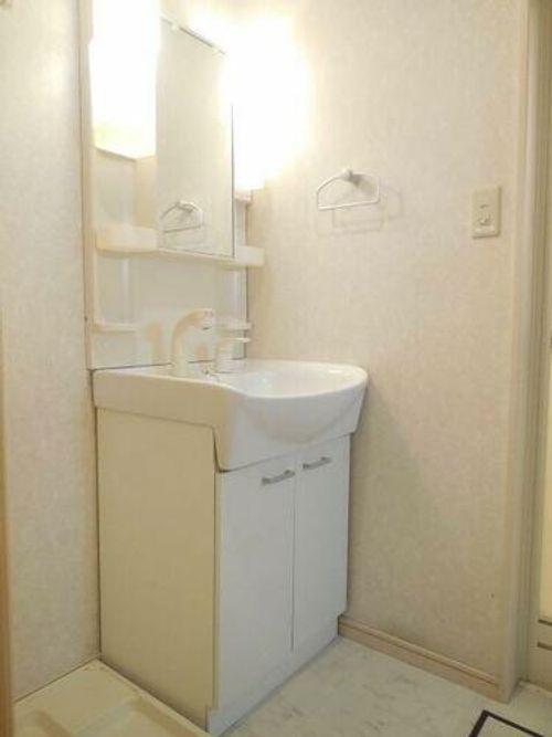 リブレア東比恵A棟の内装